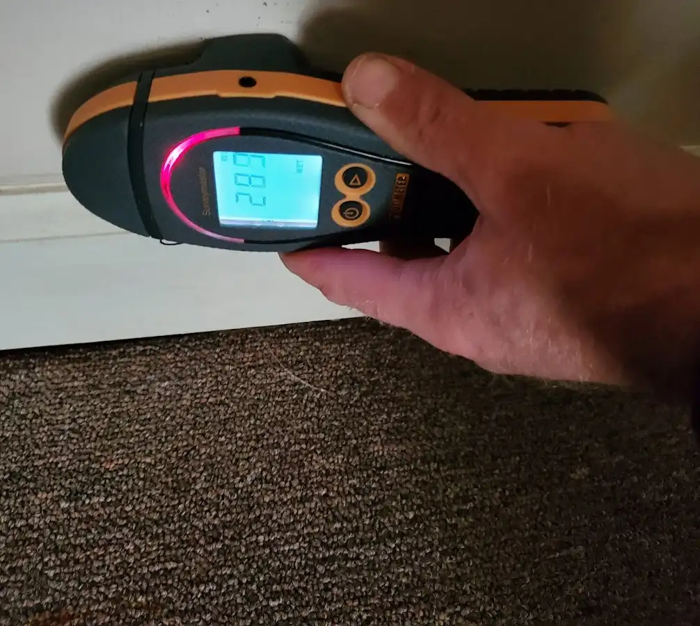 Moisture detection at baseboard during Sewage Cleanup & Sanitation in Pryor Creek